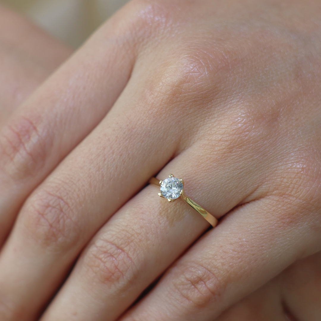 Anillo Solitario Cz
