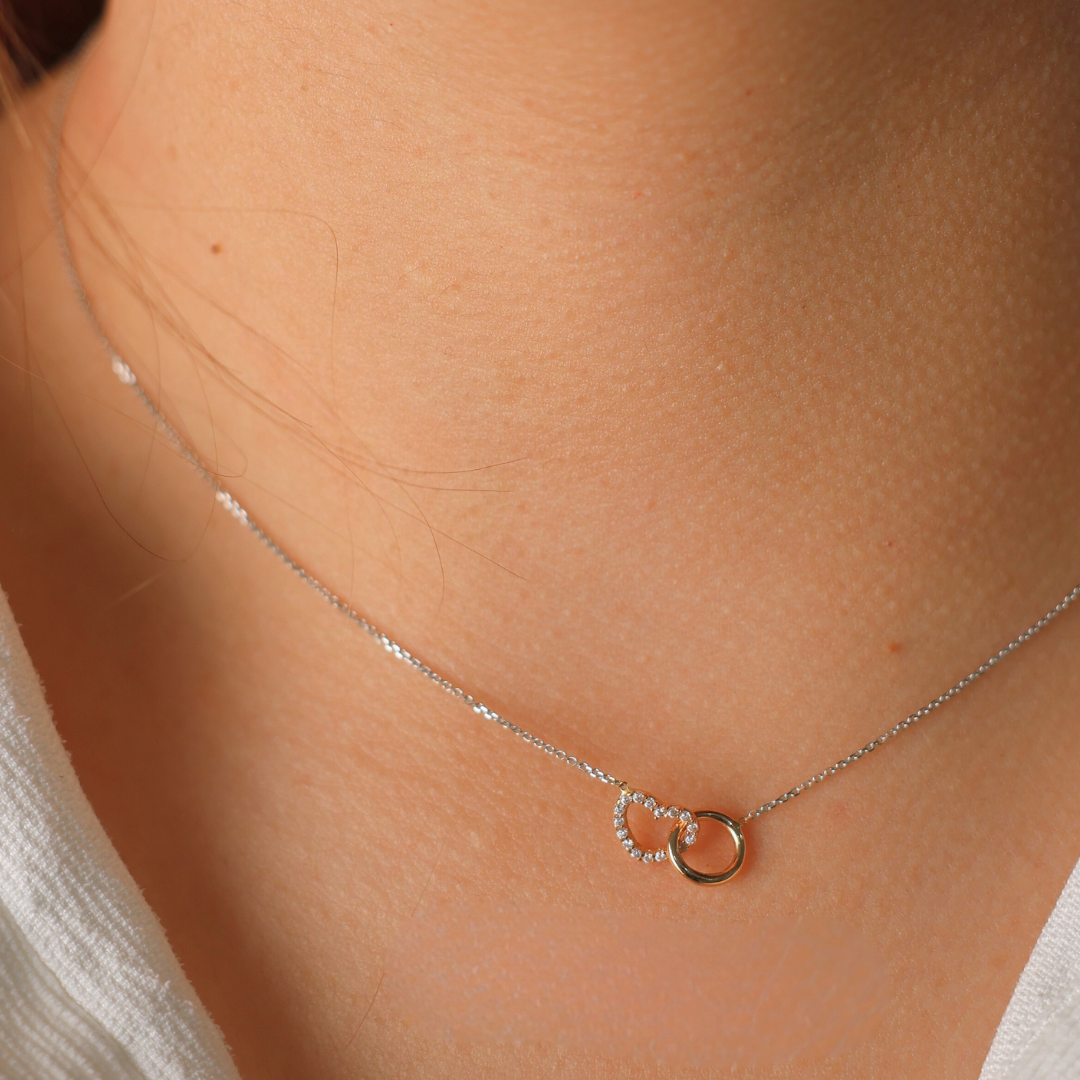 Zirconia Heart Circle Style Necklace