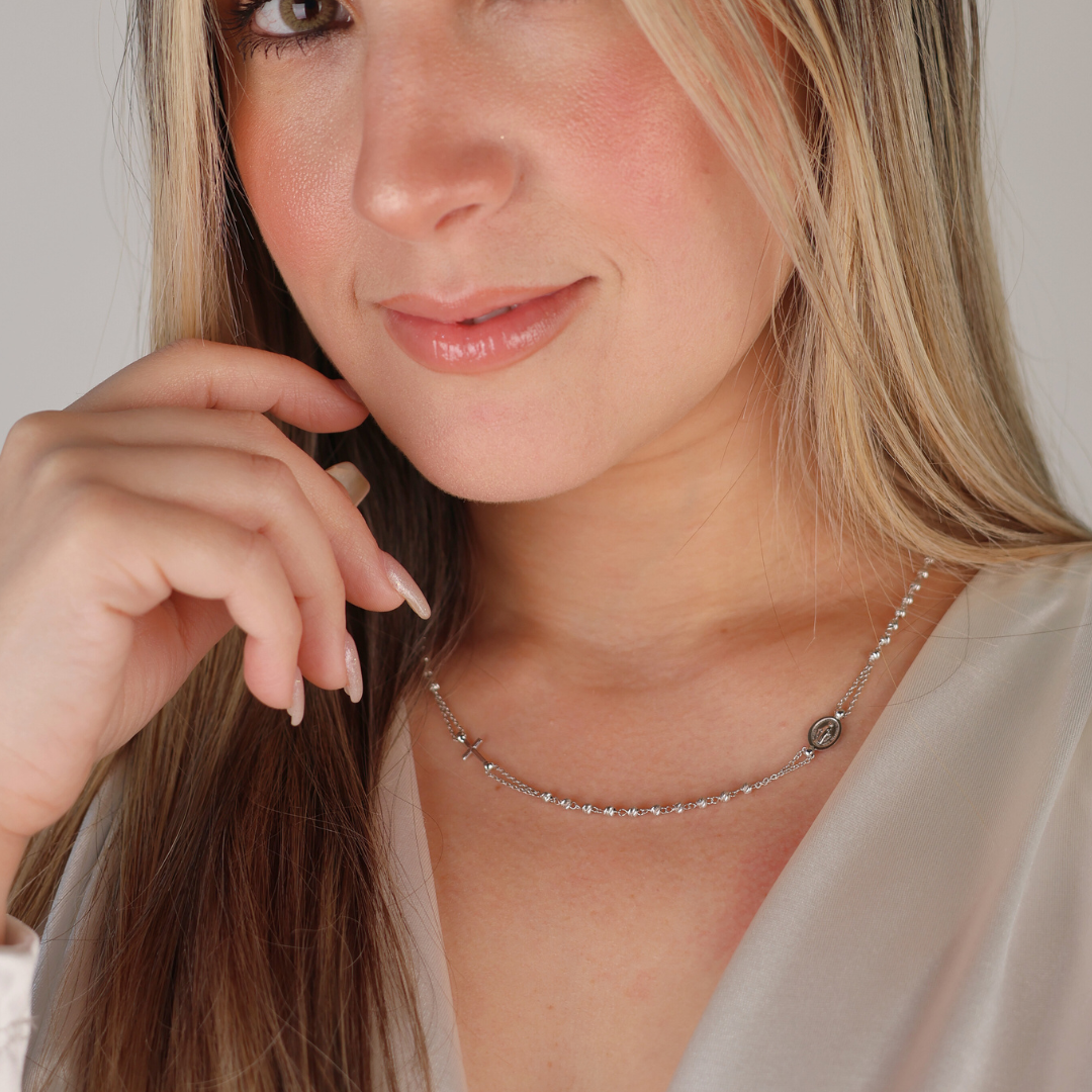 Collar Estilo Rosario