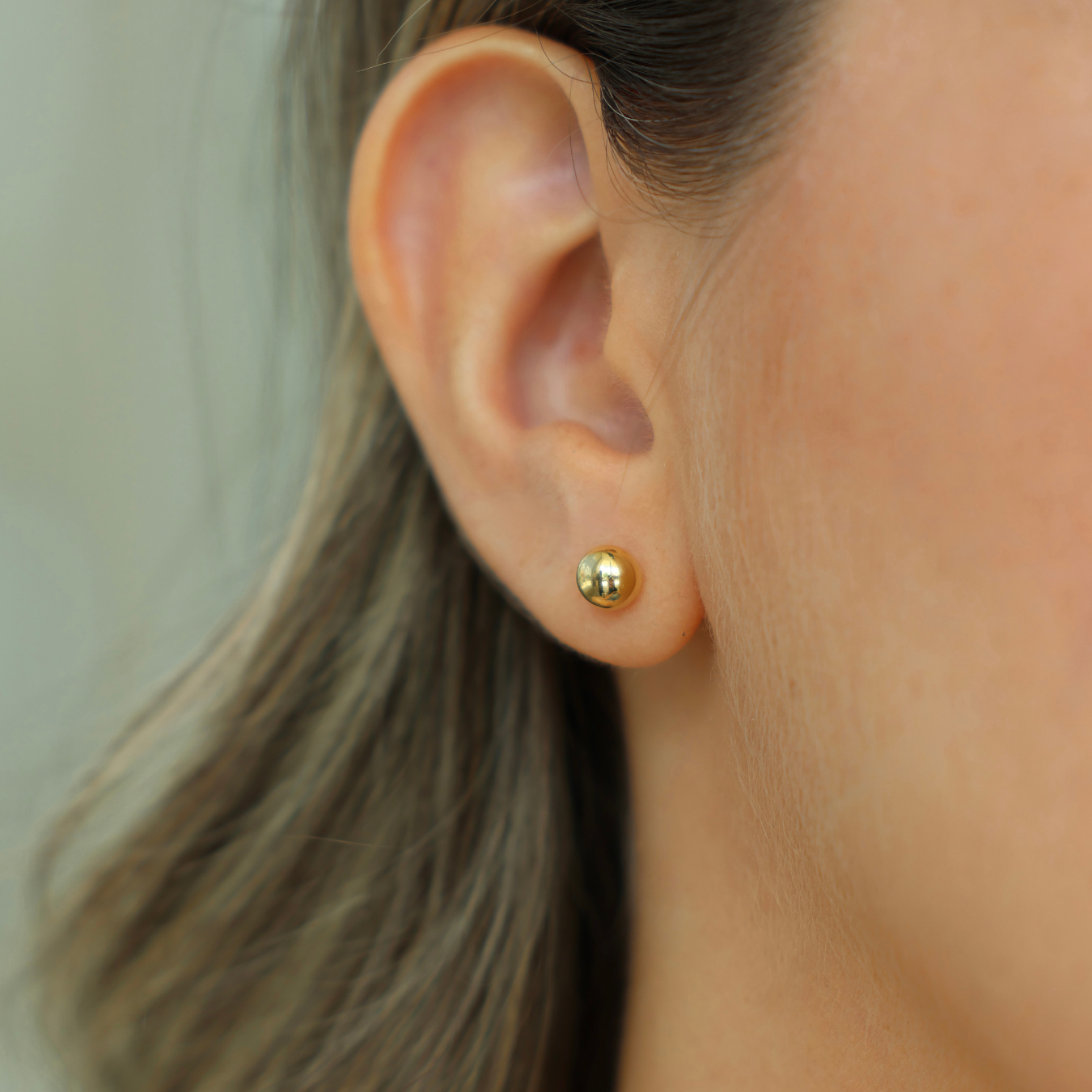 Earring balls