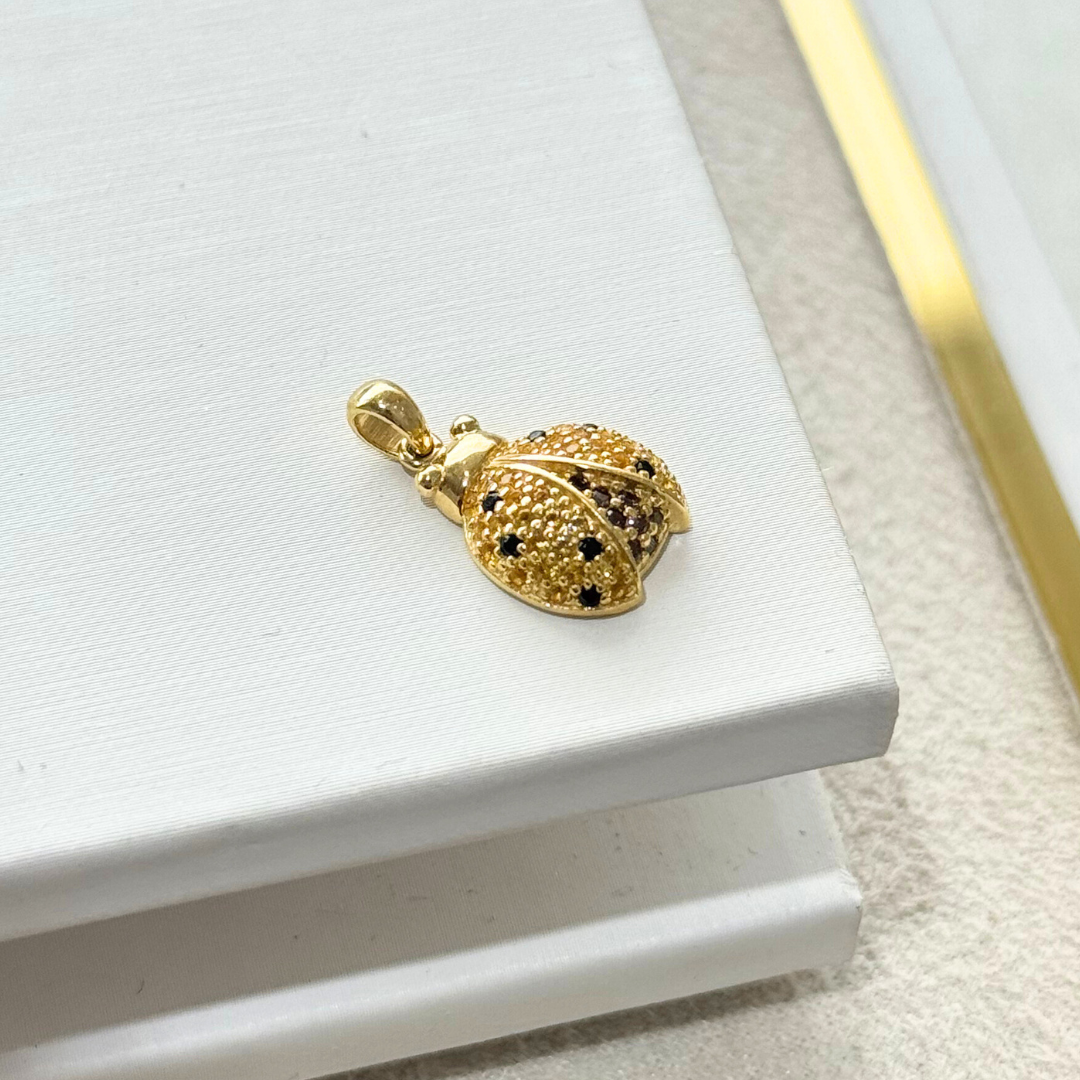 Mariquita Style Pendant
