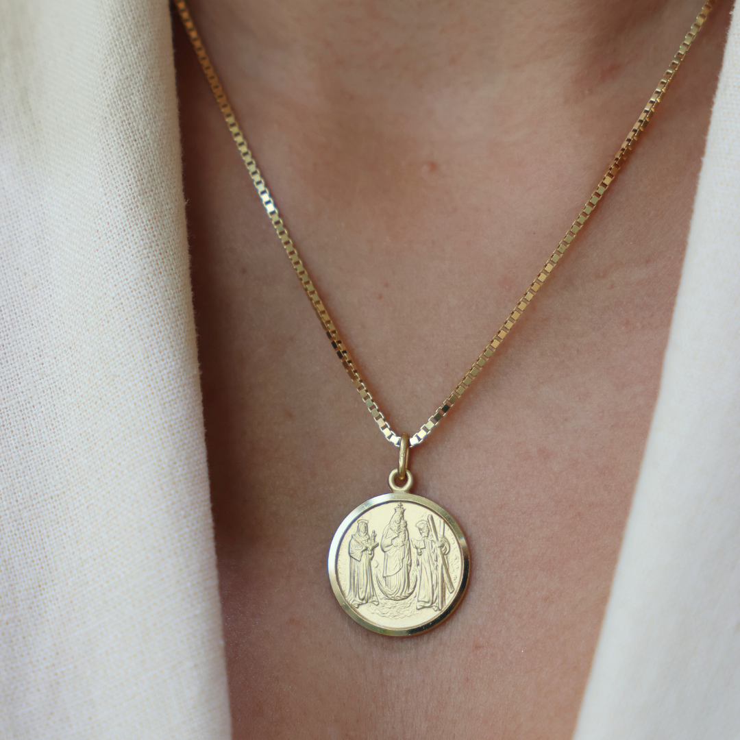 Virgen De La Chiquinquira Medal