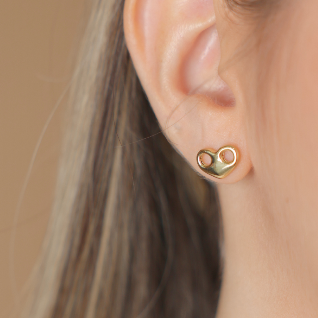 Mariner Style Heart Earring Medium