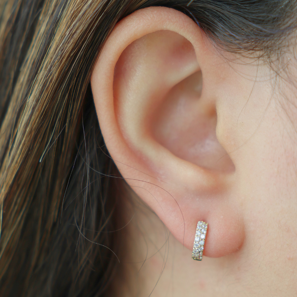 Mini Zirconia Huggies