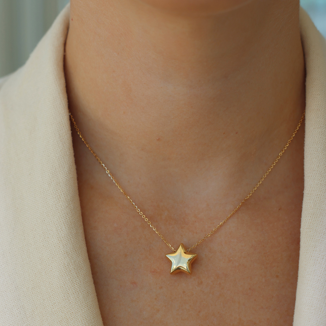 Puff Star Necklace