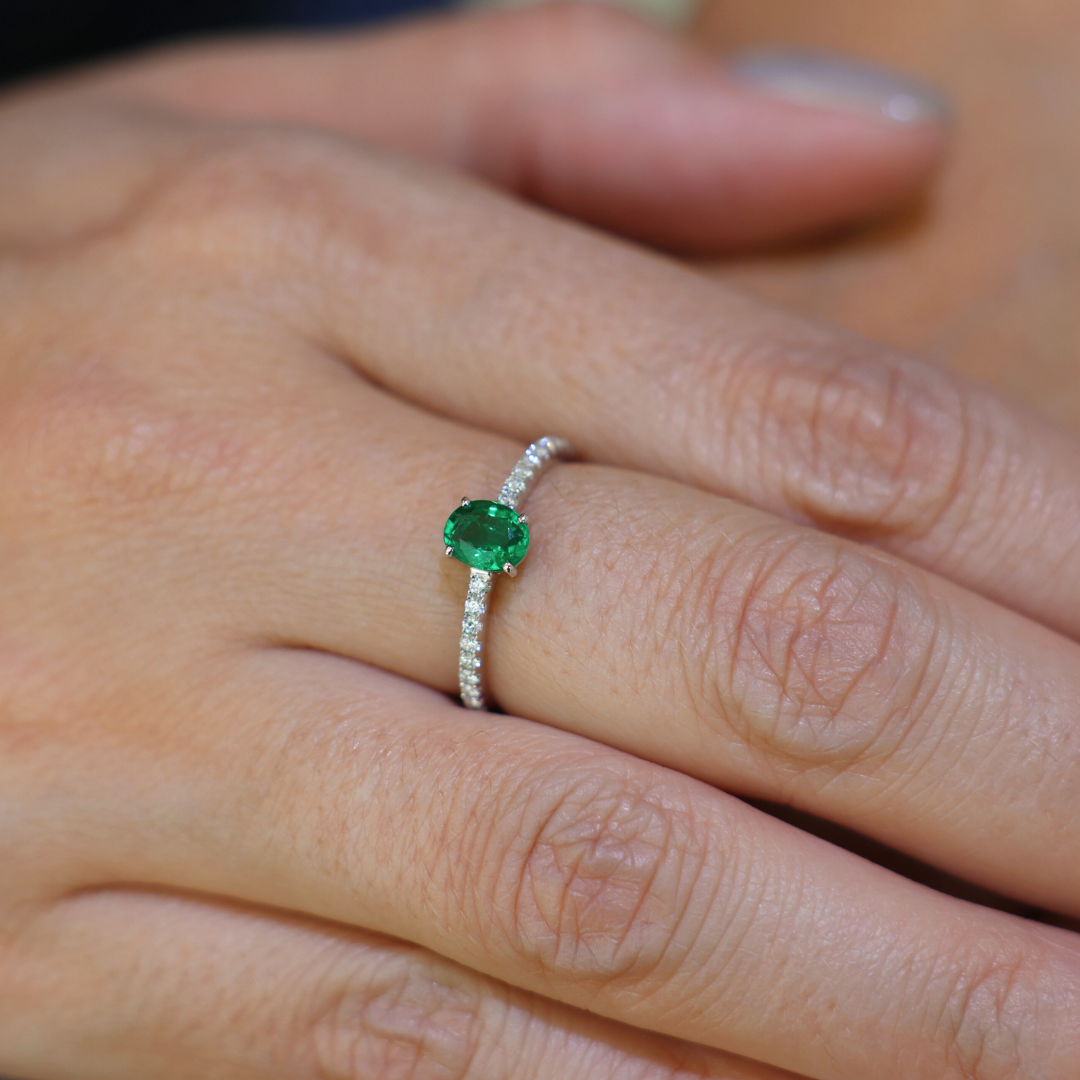Emerald With Diamond Ring