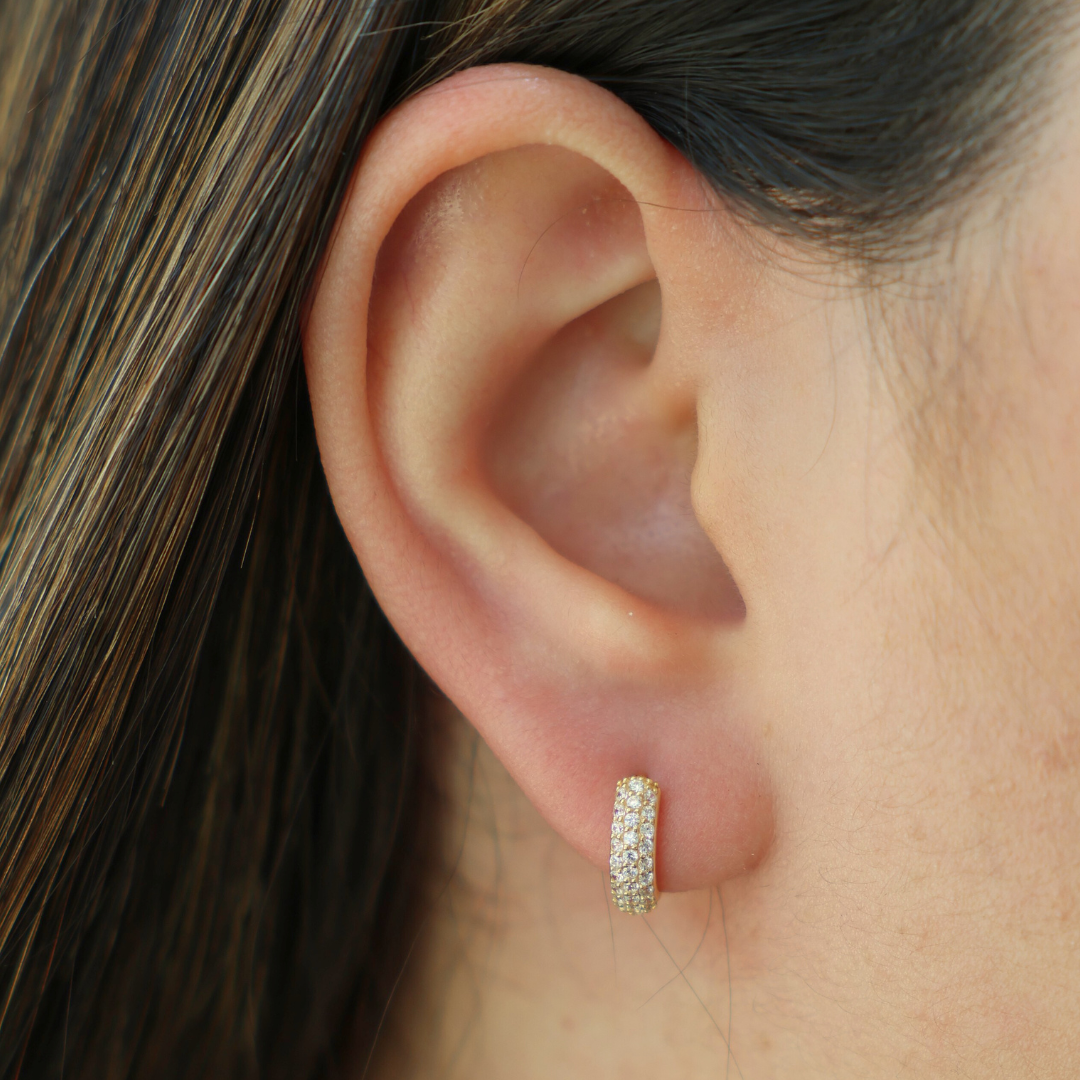 Zirconia Huggies