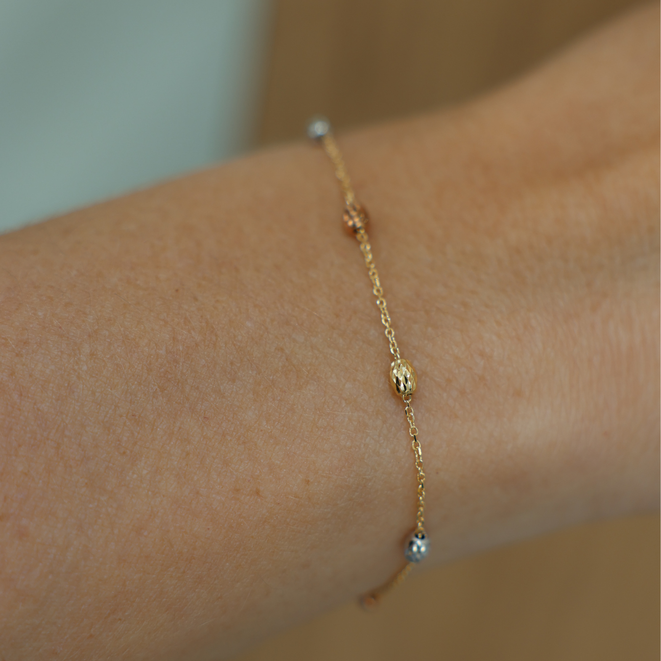 Diamond Cut Small Oval Bracelet