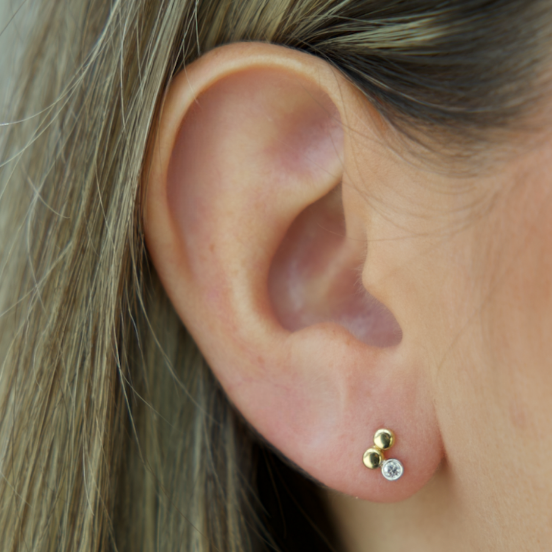 Two Tone Circle and cz stud