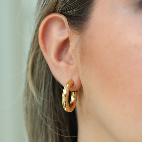Medium Classic Puff Hoops