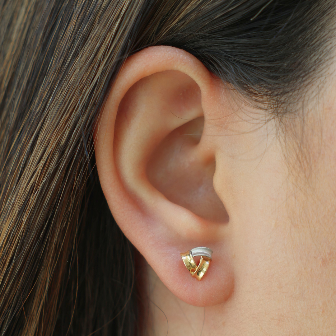Small Knot Stud