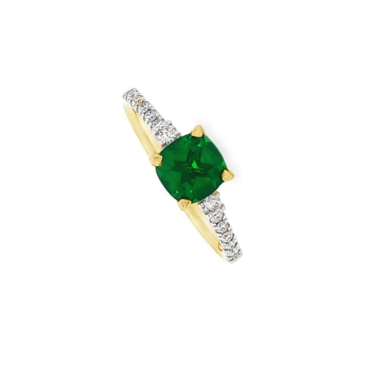 Green Stone With Diamond